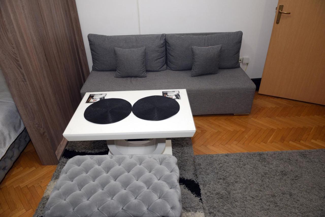 Dado Apartman Apartment Kraljevo Exterior photo
